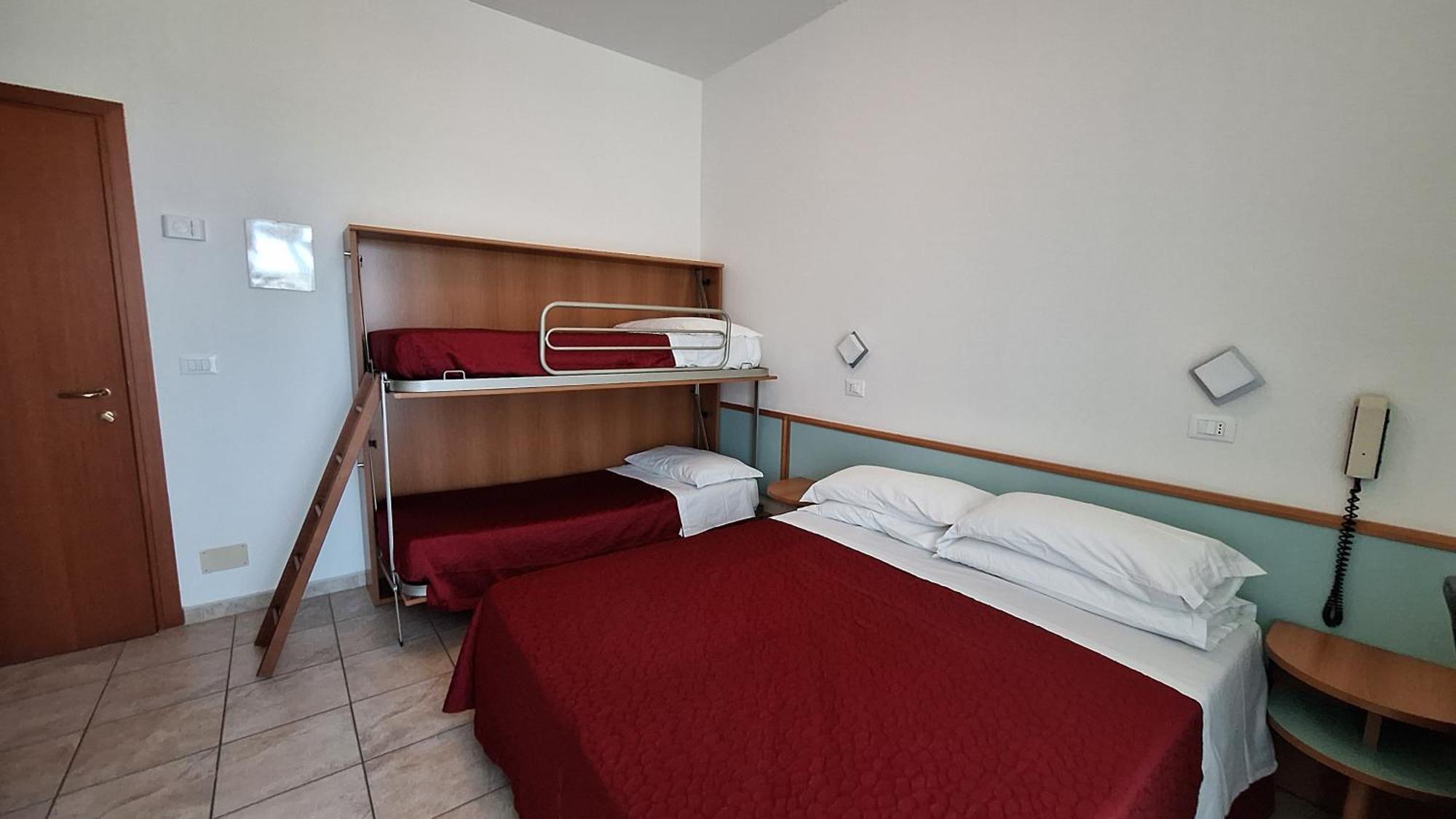 Hotel Massimo Cervia Buitenkant foto