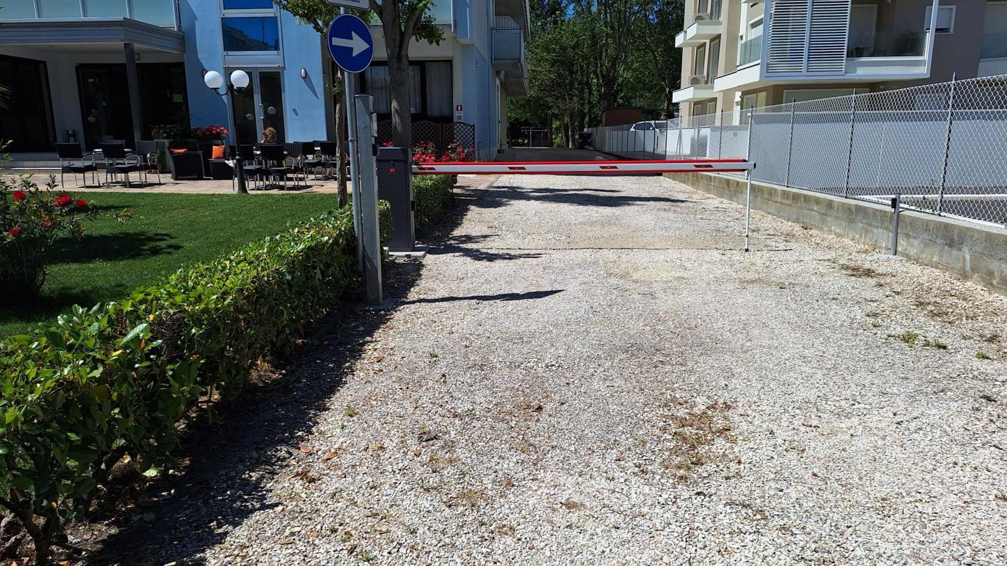 Hotel Massimo Cervia Buitenkant foto