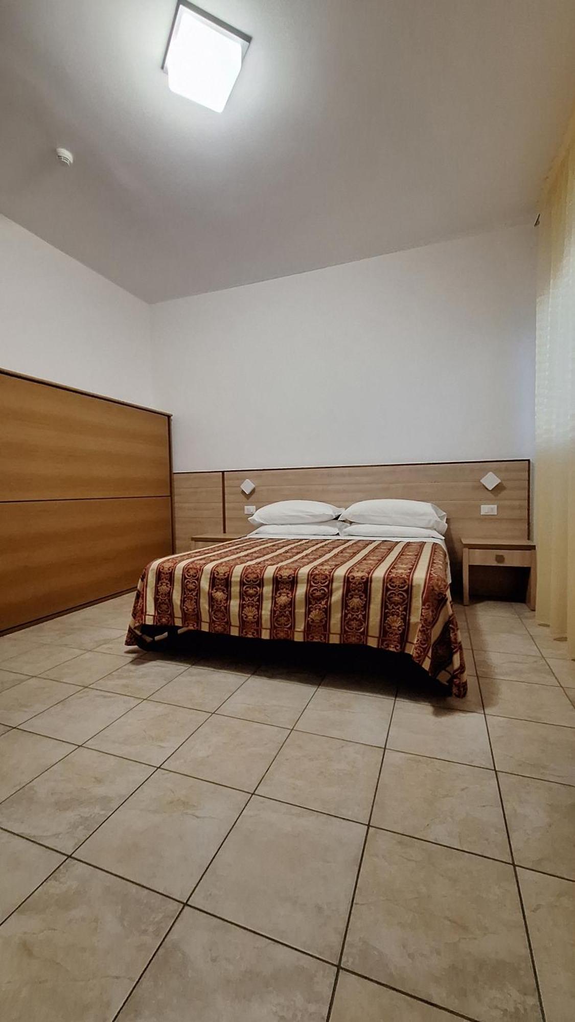 Hotel Massimo Cervia Buitenkant foto